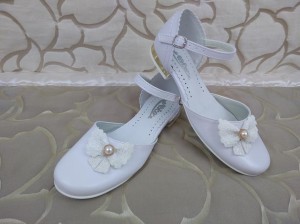 Buty komunijne 675